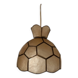 Mother-of-pearl suspension