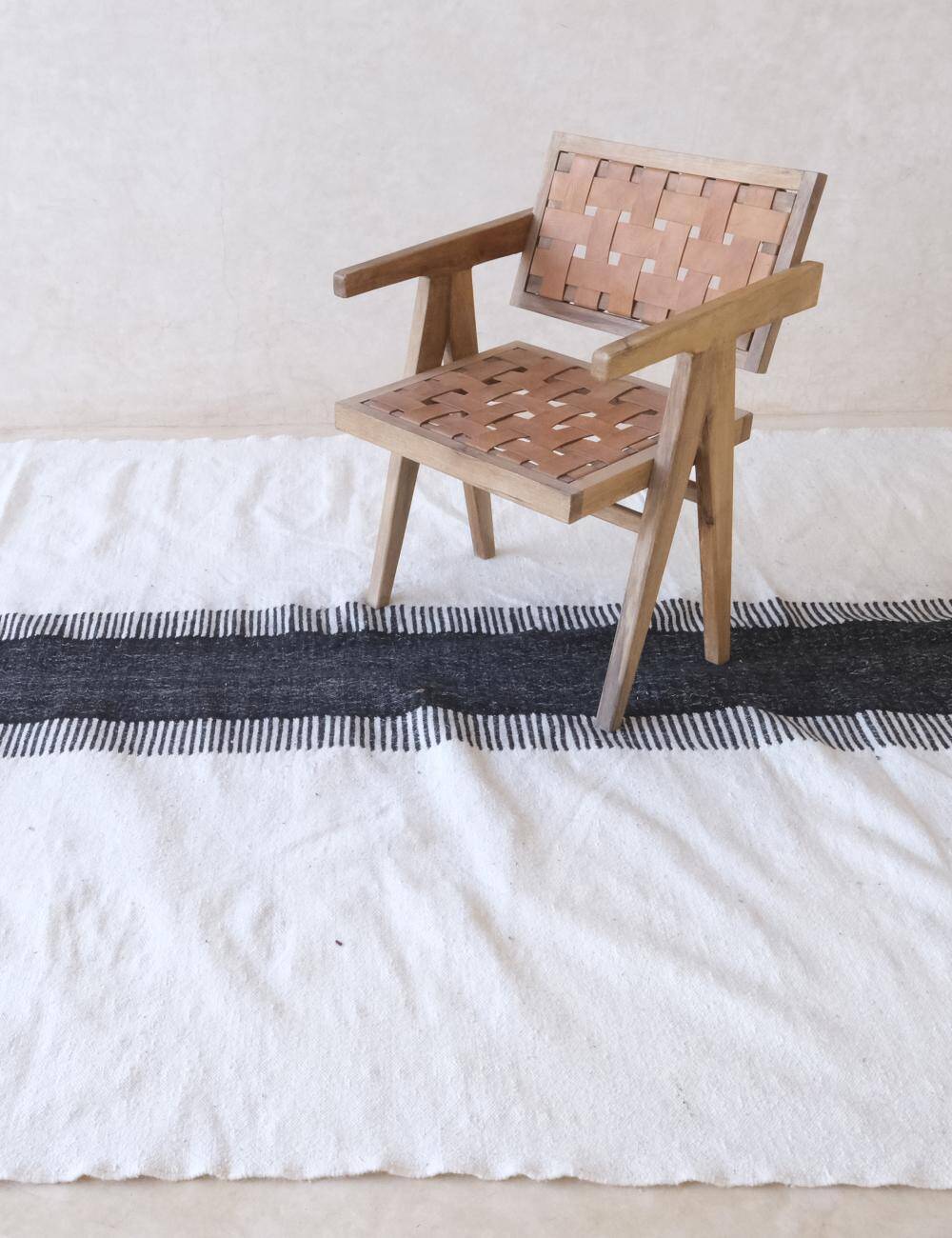 Black and White Kilim Rug - 303 x 205 cm