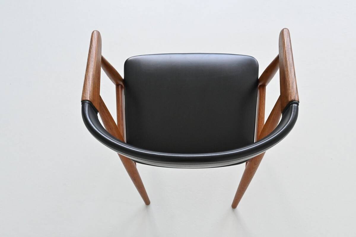 Teak chairs by Aksel Bender Madsen and Ejnar Larsen, Denmark 1960.