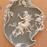 Empty decorative pocket art nouveau 1900