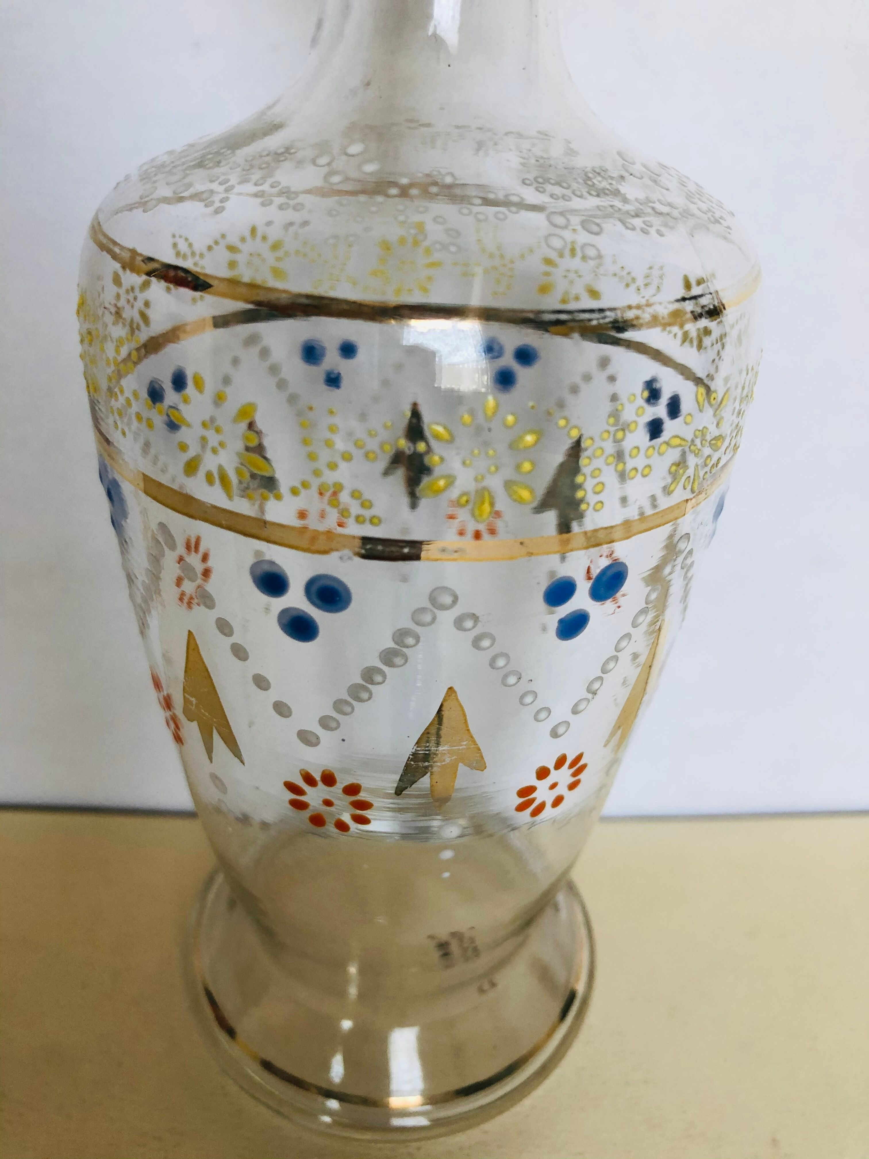 Old-liquor carafe in enamelled glass