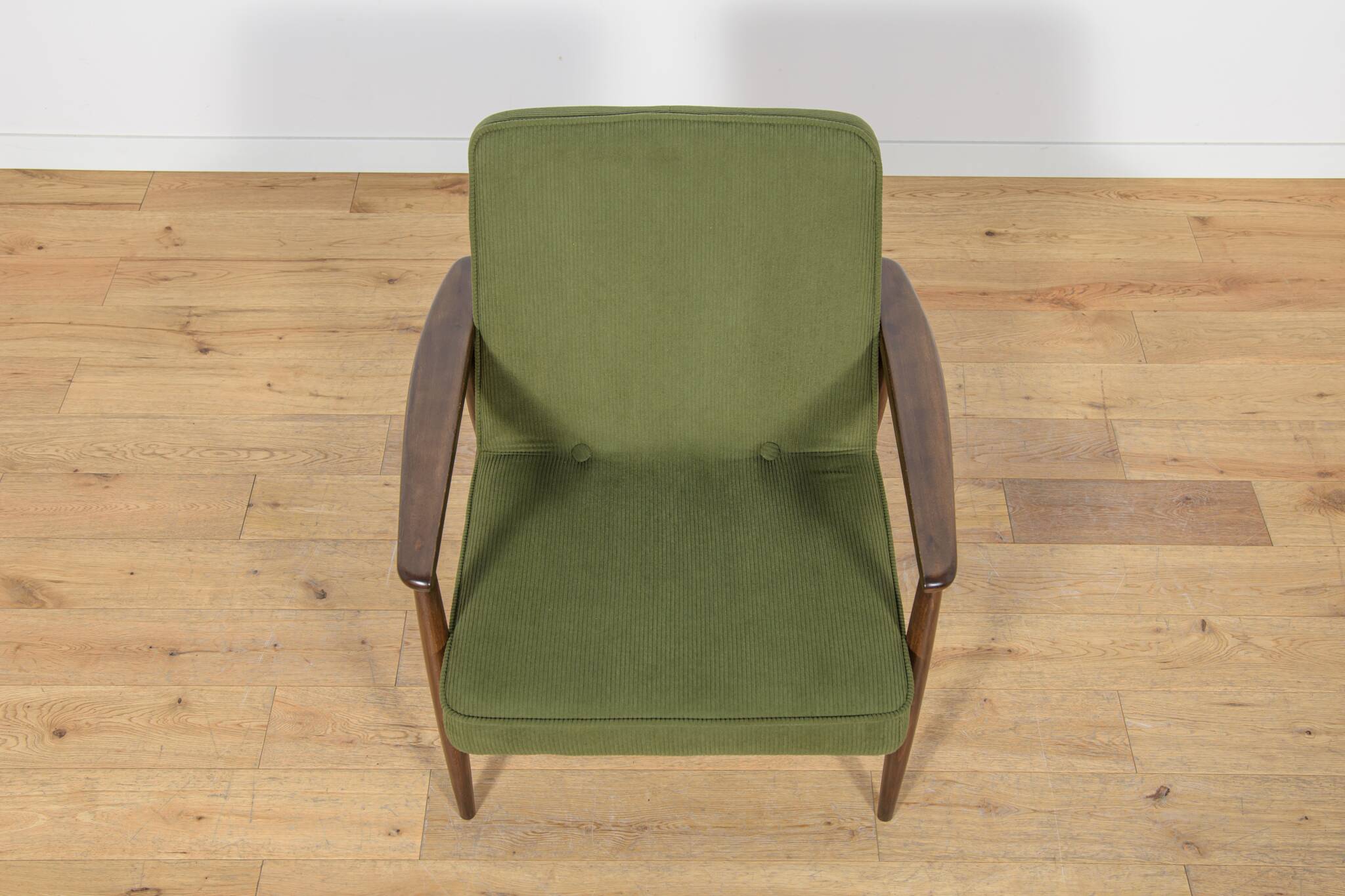 Model 300-192 Armchairs by Juliusz Kędziorek for Gościcińska Fabryka Mebli.