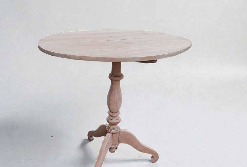Classic wooden side table