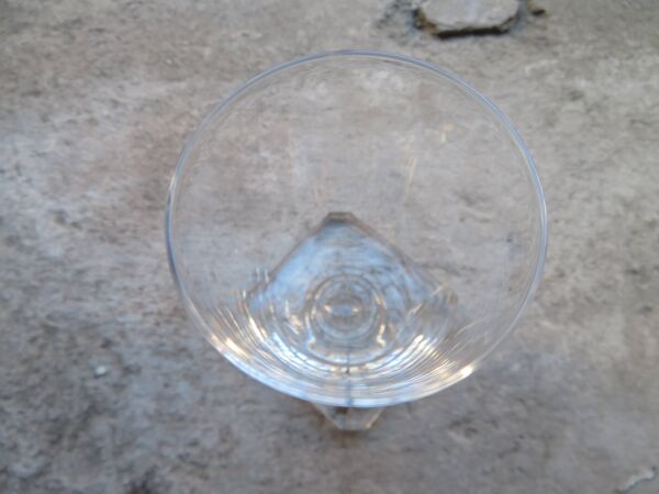 6 verres à porto ou apéritif 7cl cristal Daum à base carrée h 8,3cm