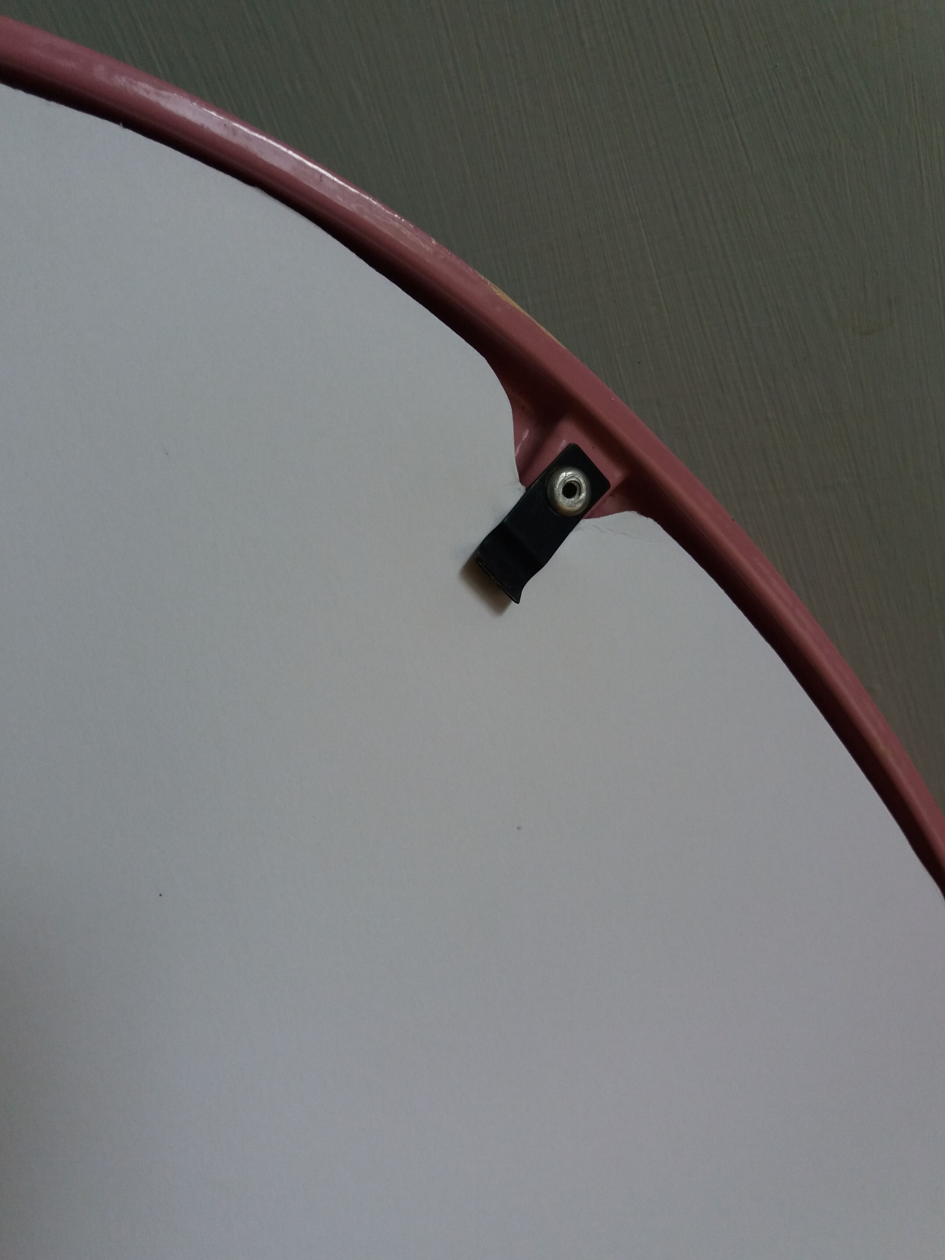 Oval mirror 49x39 frame in enamelled cast iron pink Art Deco