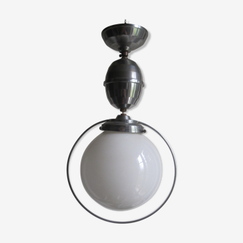 Suspension monte et baisse globe opaline blanche et aluminium chrome