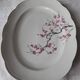 Plat en porcelaine. Création A.Deshoulières
