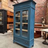 Oak bookcase Late 19th century