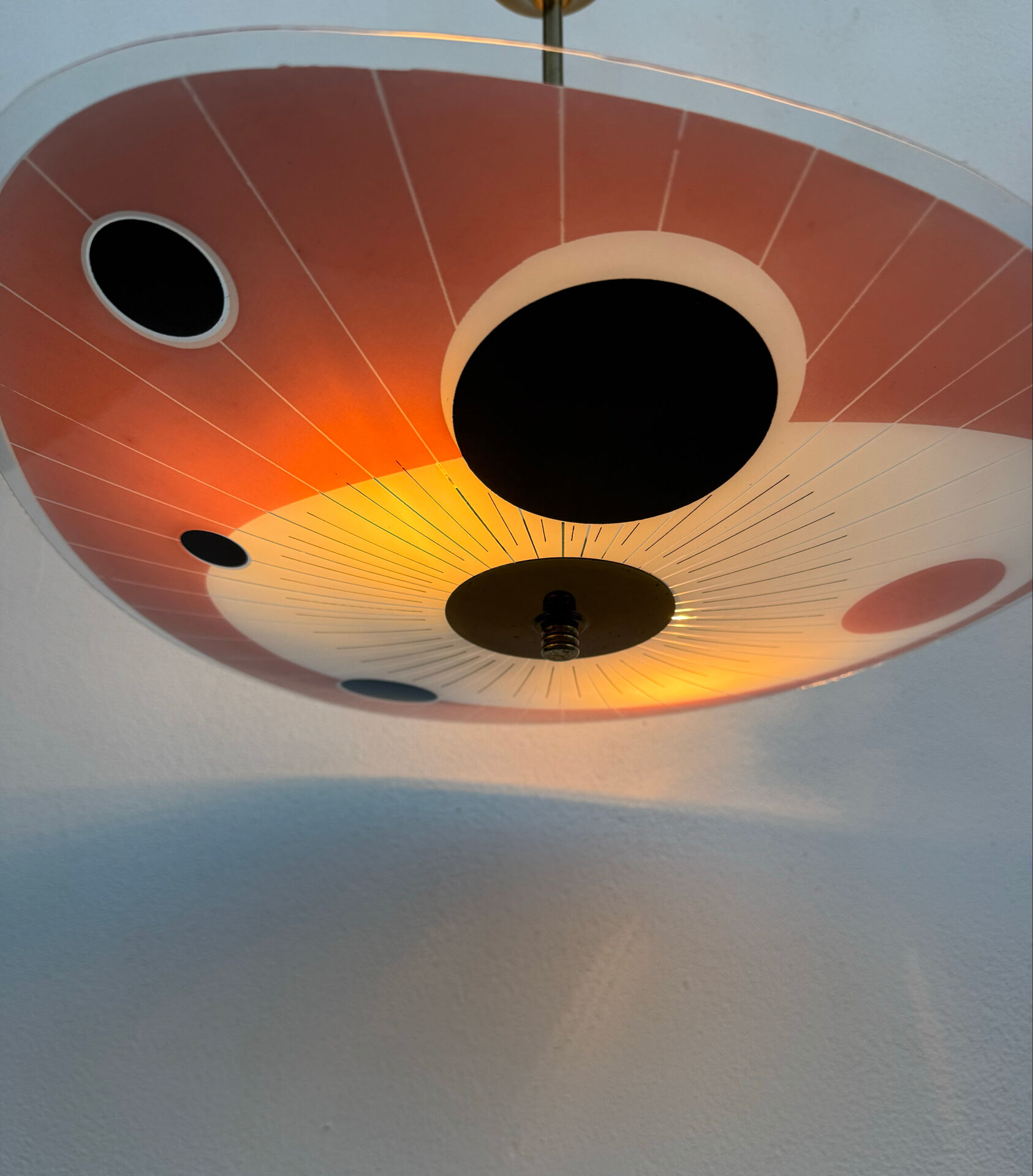 Screen-printed glass pendant from the 1960s