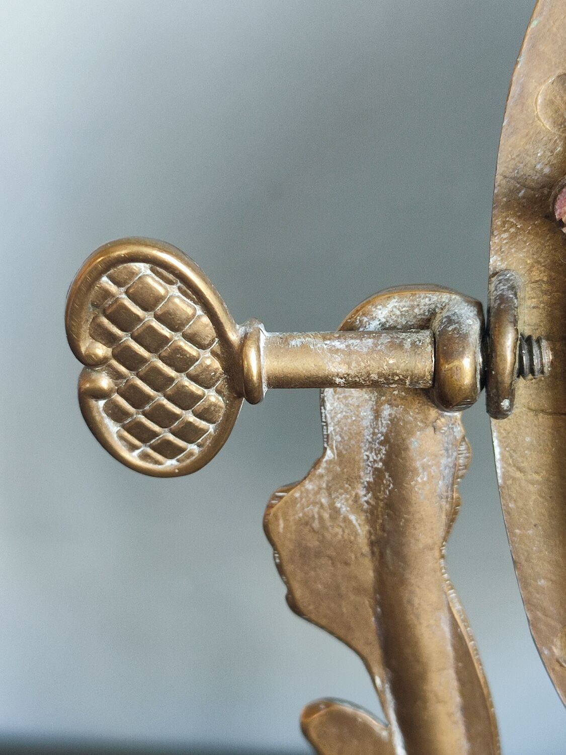 Ancient mirror psyche in bronze
