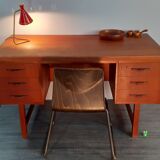 Small danish vintage desk in 1960s teck