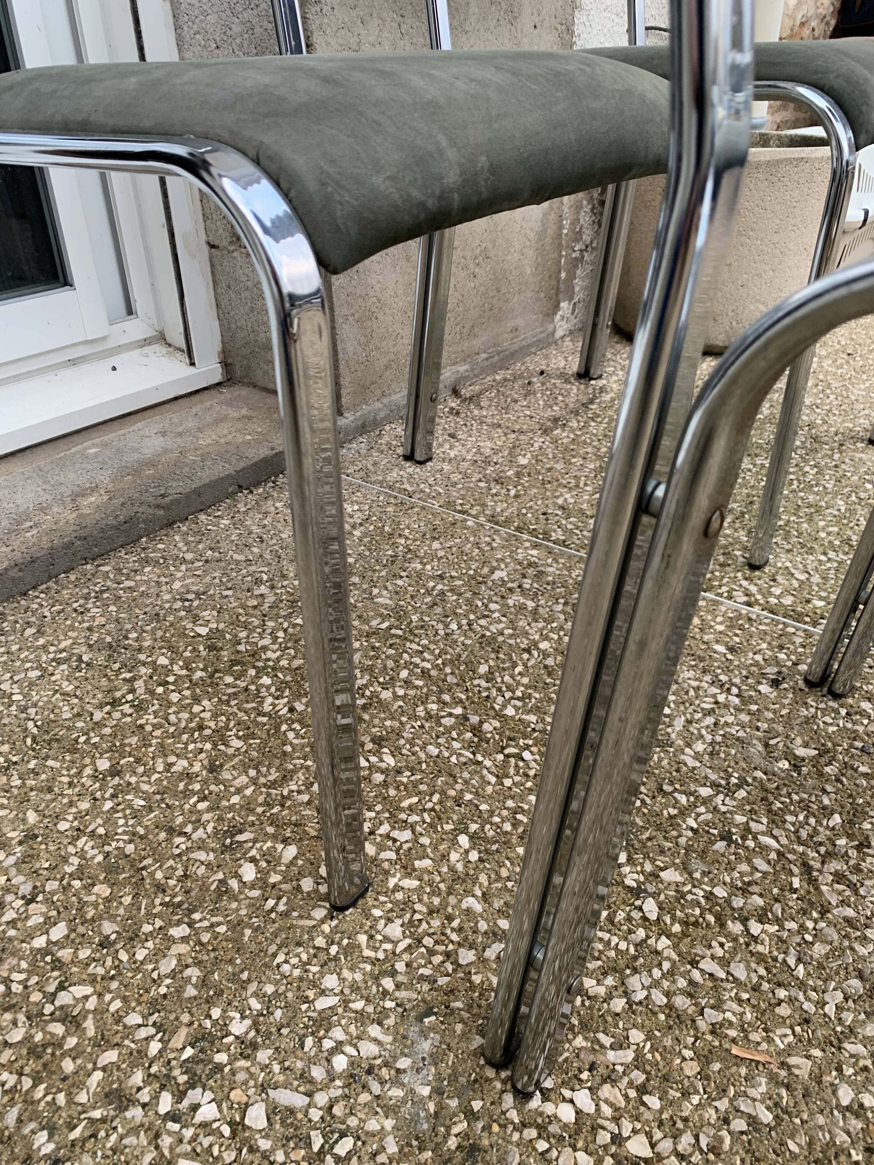 Vintage table, glass top, chrome base + 4 chairs