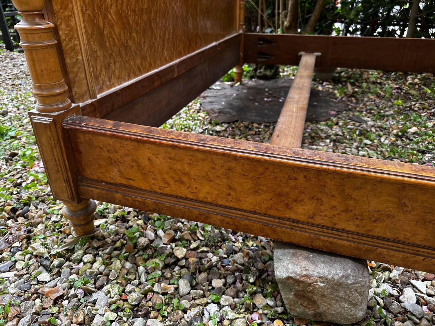 Louis Philippe wood briar bed, Restoration, 19th century