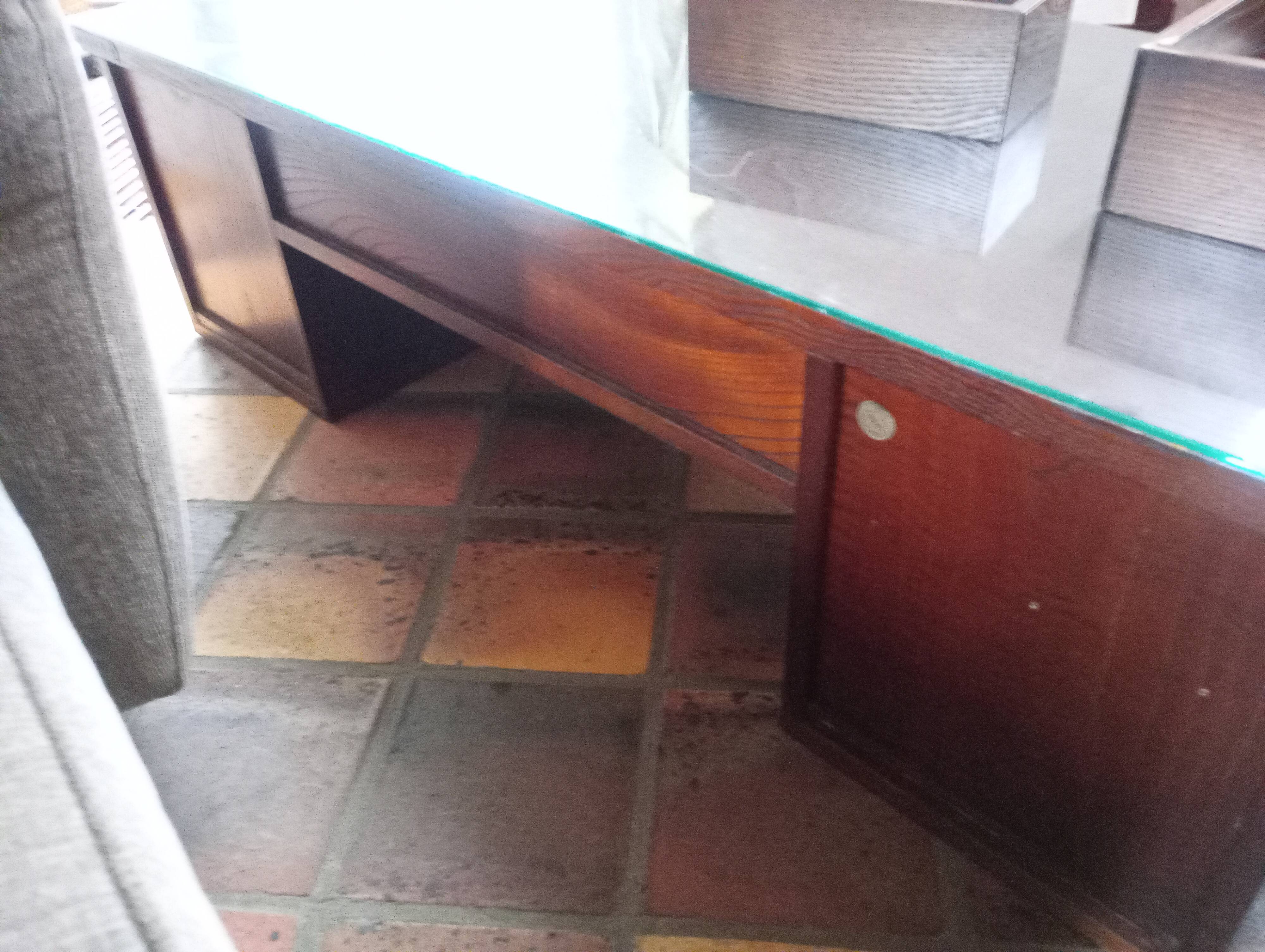 Authentic Japanese furniture – Handcrafted Tansu from Shizuoka with secret compartment