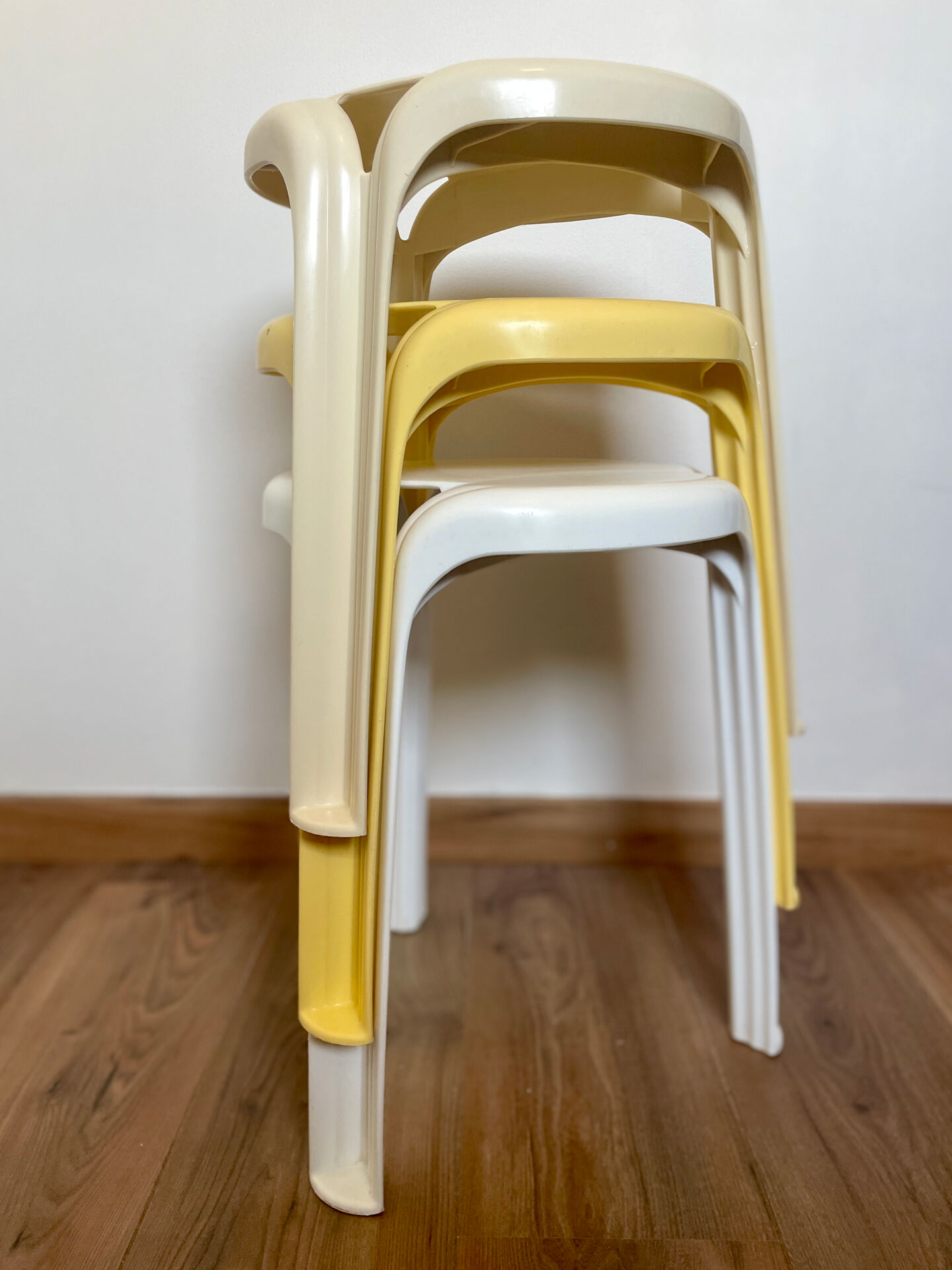 Set of 3 Henry Massonnet stools for Stamp – France, 1970s