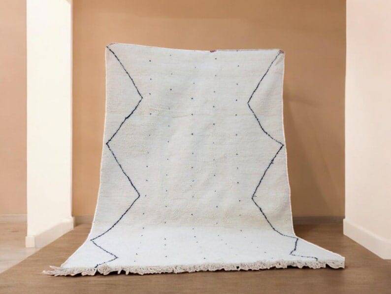Handmade Moroccan Berber rug from the Atlas, size 2/3 m.
