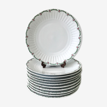 Lot de 11 assiettes en porcelaine 1970