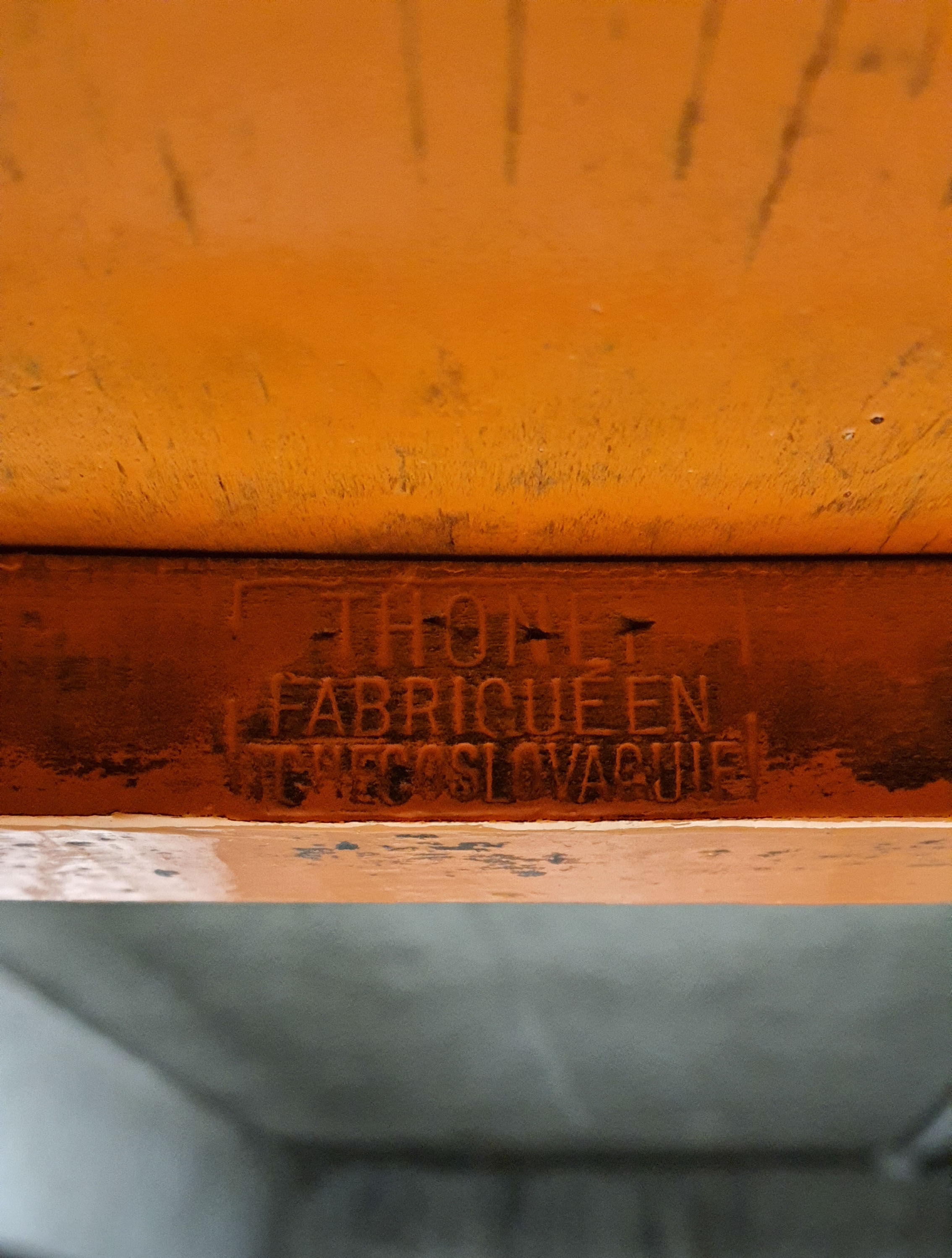 Table à dessin architecte Sautereau Paris 1950 fonte avec chaise Thonet