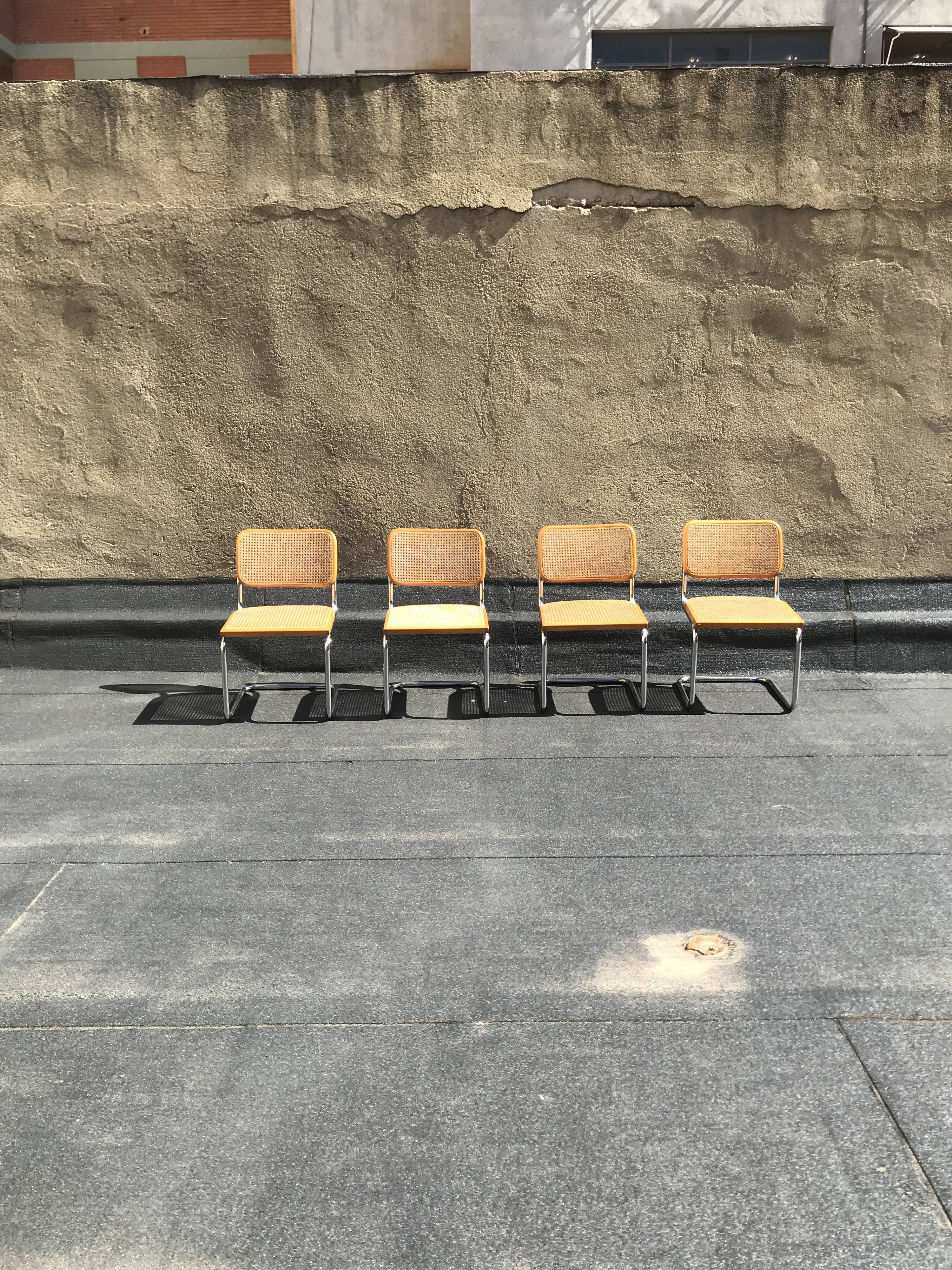 4 chaises Cesca B32 Marcel Breuer