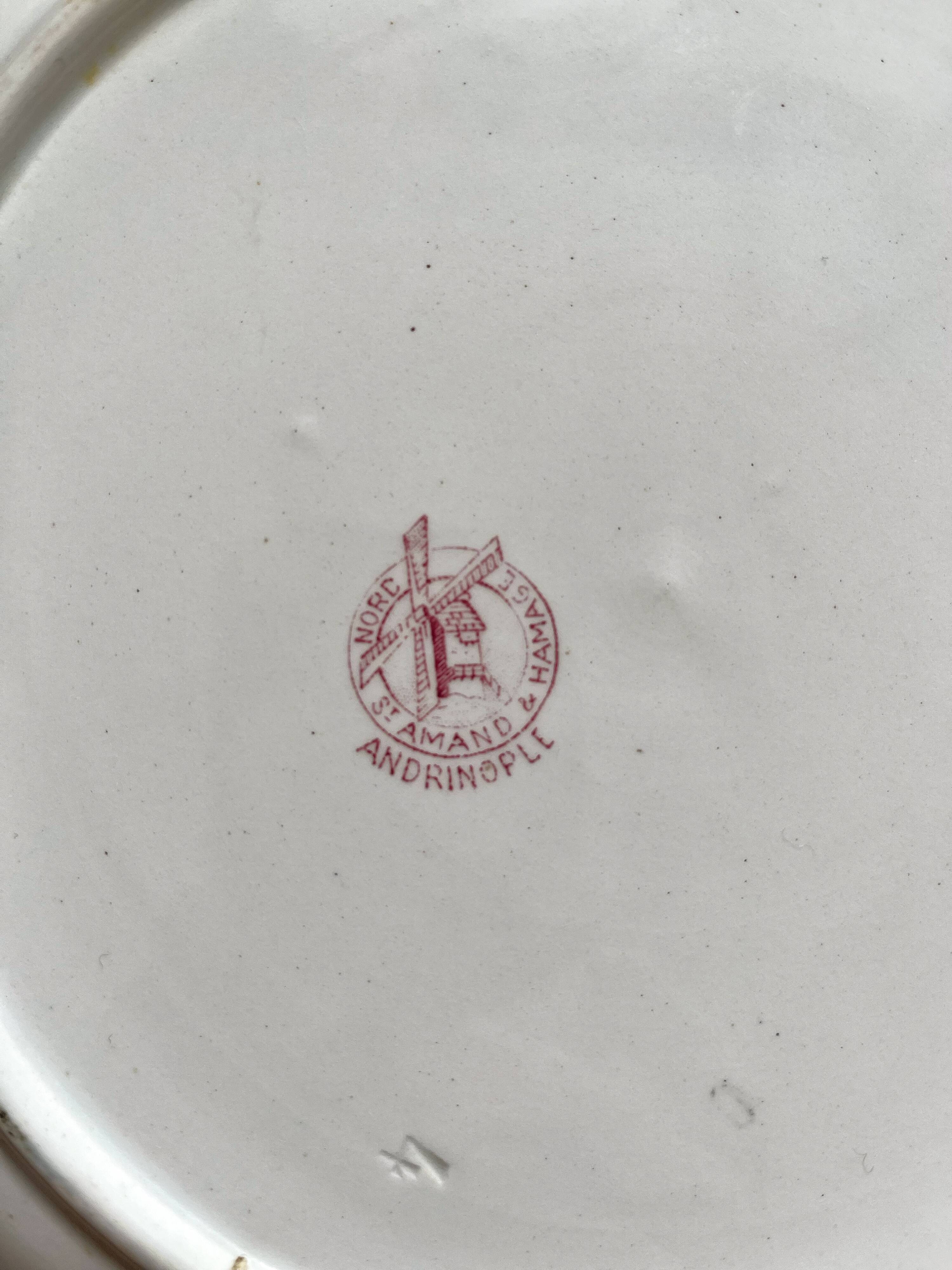 Round iron earth dish Adrianople, Saint Amand and Hamage