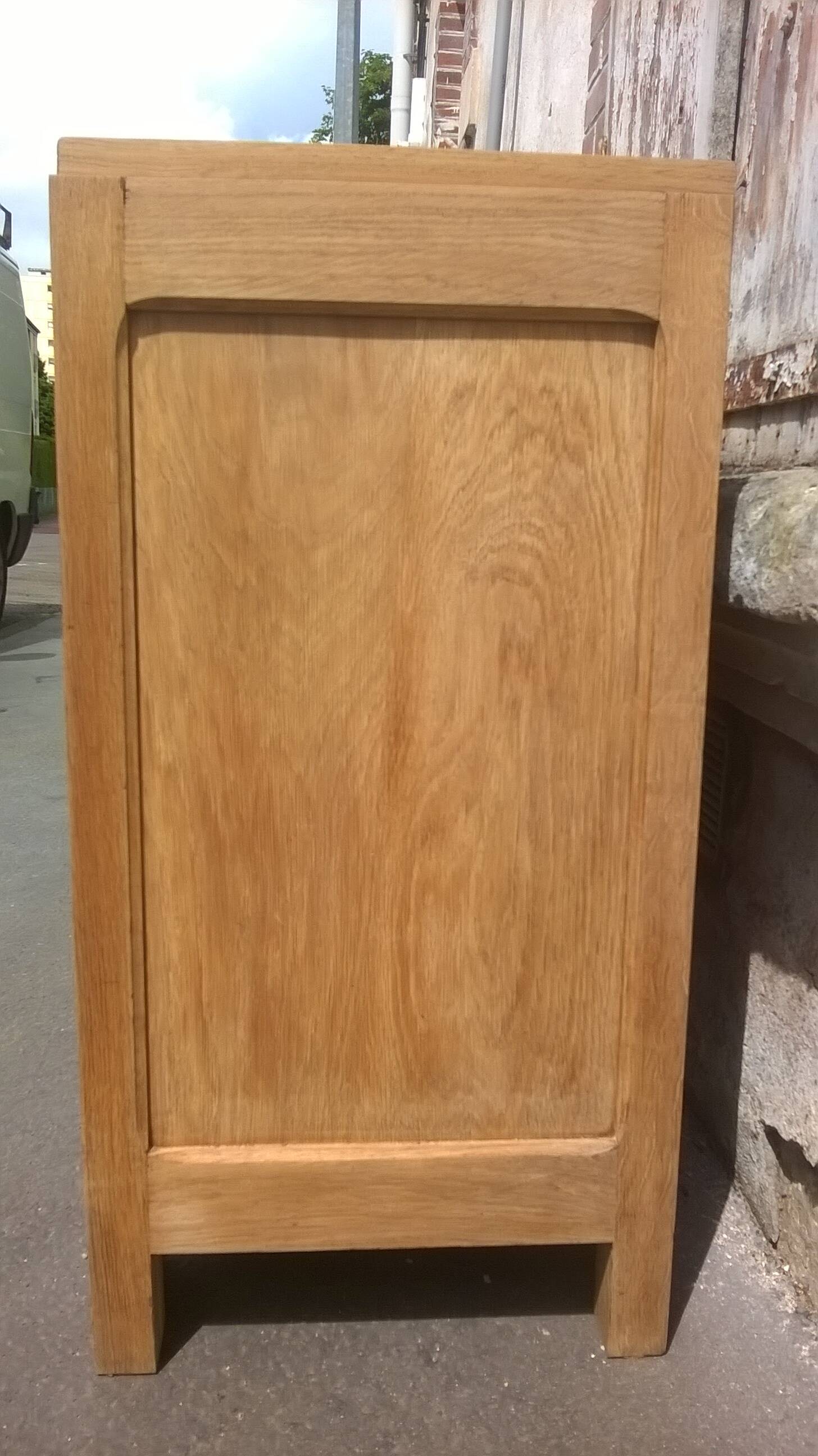 Parisian chest of drawers, Brut Art Deco