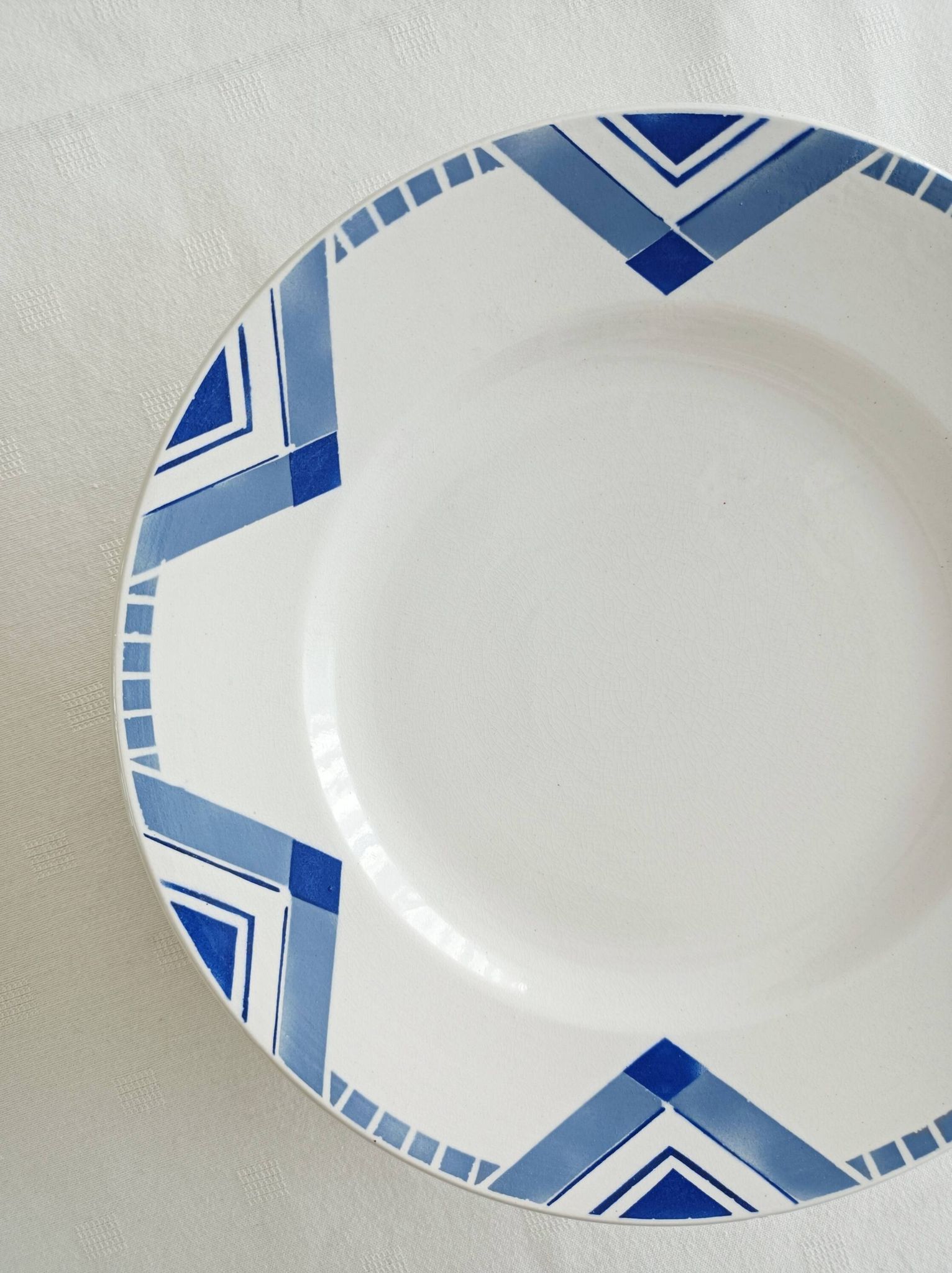 Mounted plate, compote dish Moulin des loups Pax