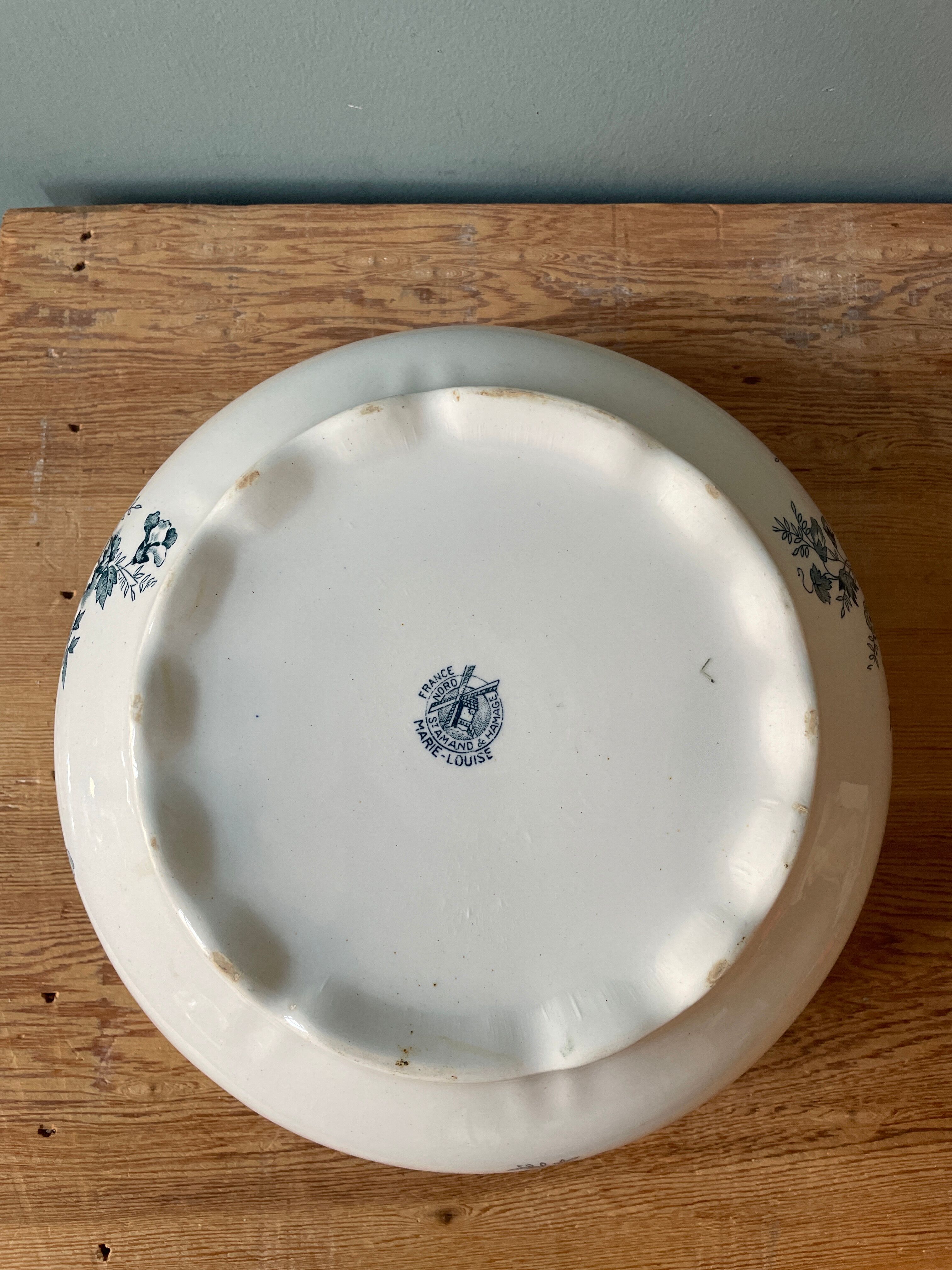 Salad bowl Marie-Louise St Amand and Hamage Nord