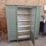 Bronze green display cabinet bookshelf