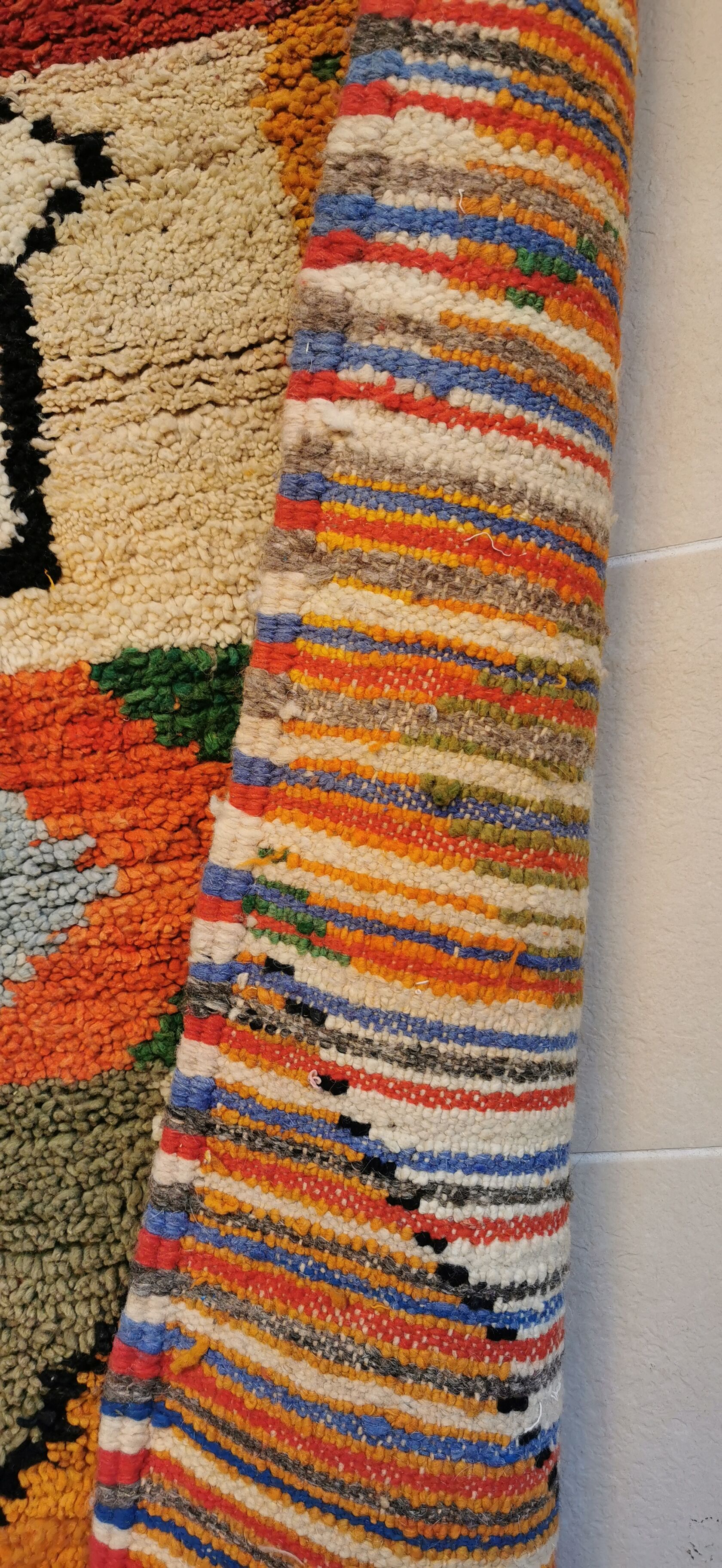 Berber carpet boujaad 152/243