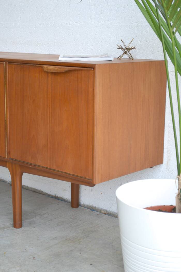 Enfilade by McIntosh – Dunvegan * 201.5 cm