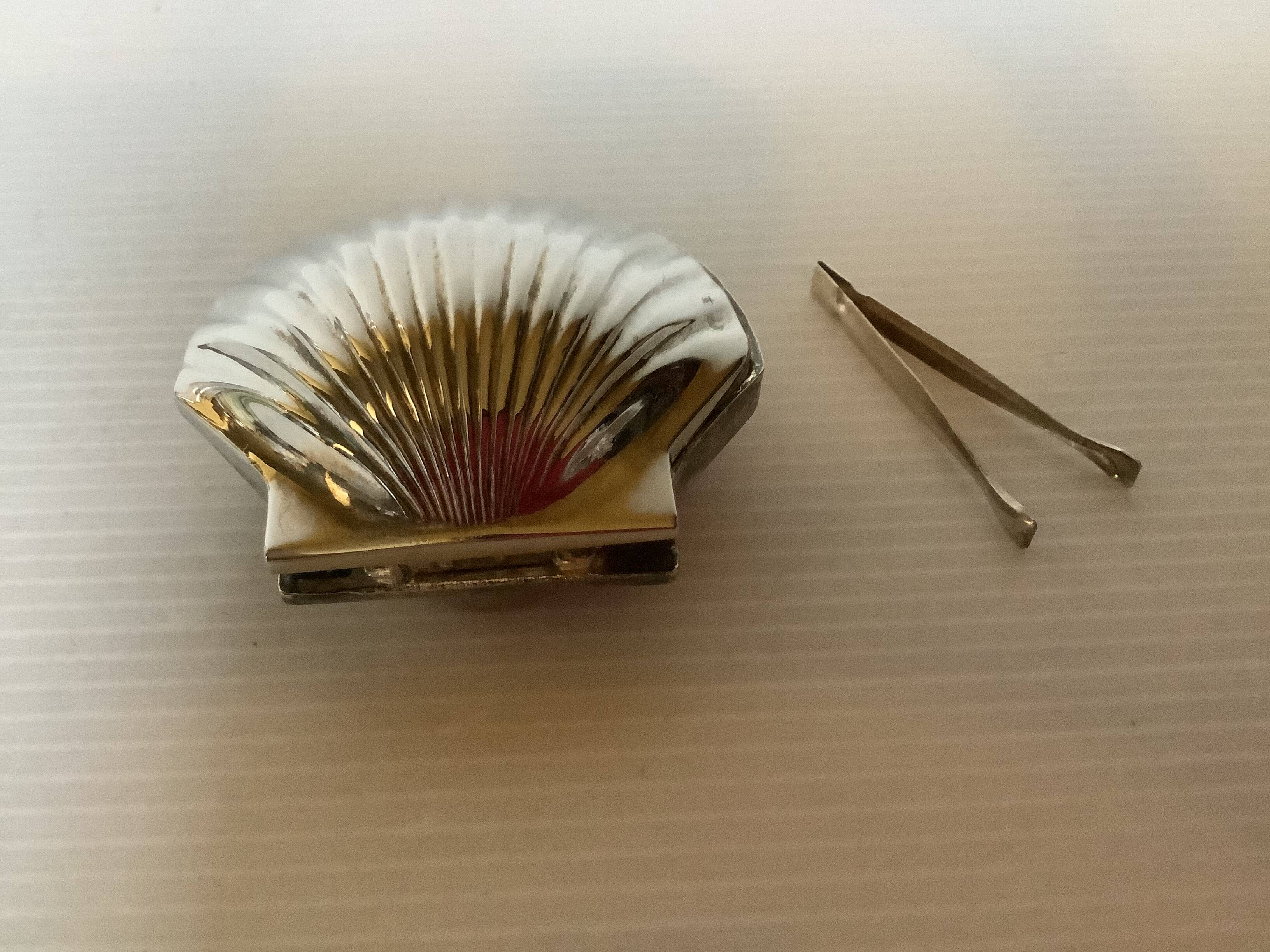 Mini sugar bowl scallop sugar sweetener