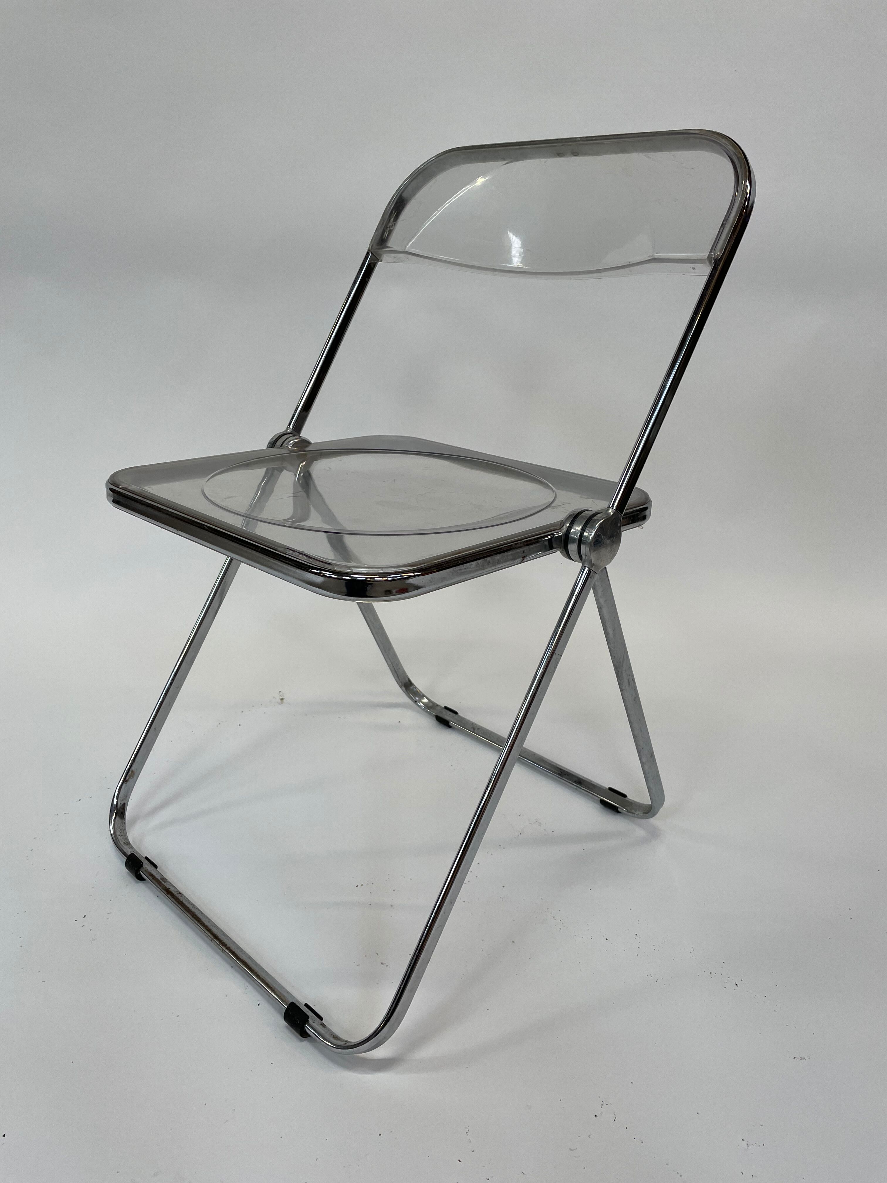 Giancarlo piretti plia lucite folding chairs for castelli