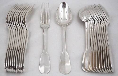 Ercuis Uniplat, Valois, 12 dessert and side plates, 24 pieces, 18 cm.