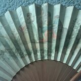 Vintage fan in very good condition with original storage box