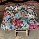 Paire de fauteuils poly confort et 1 repose- pieds