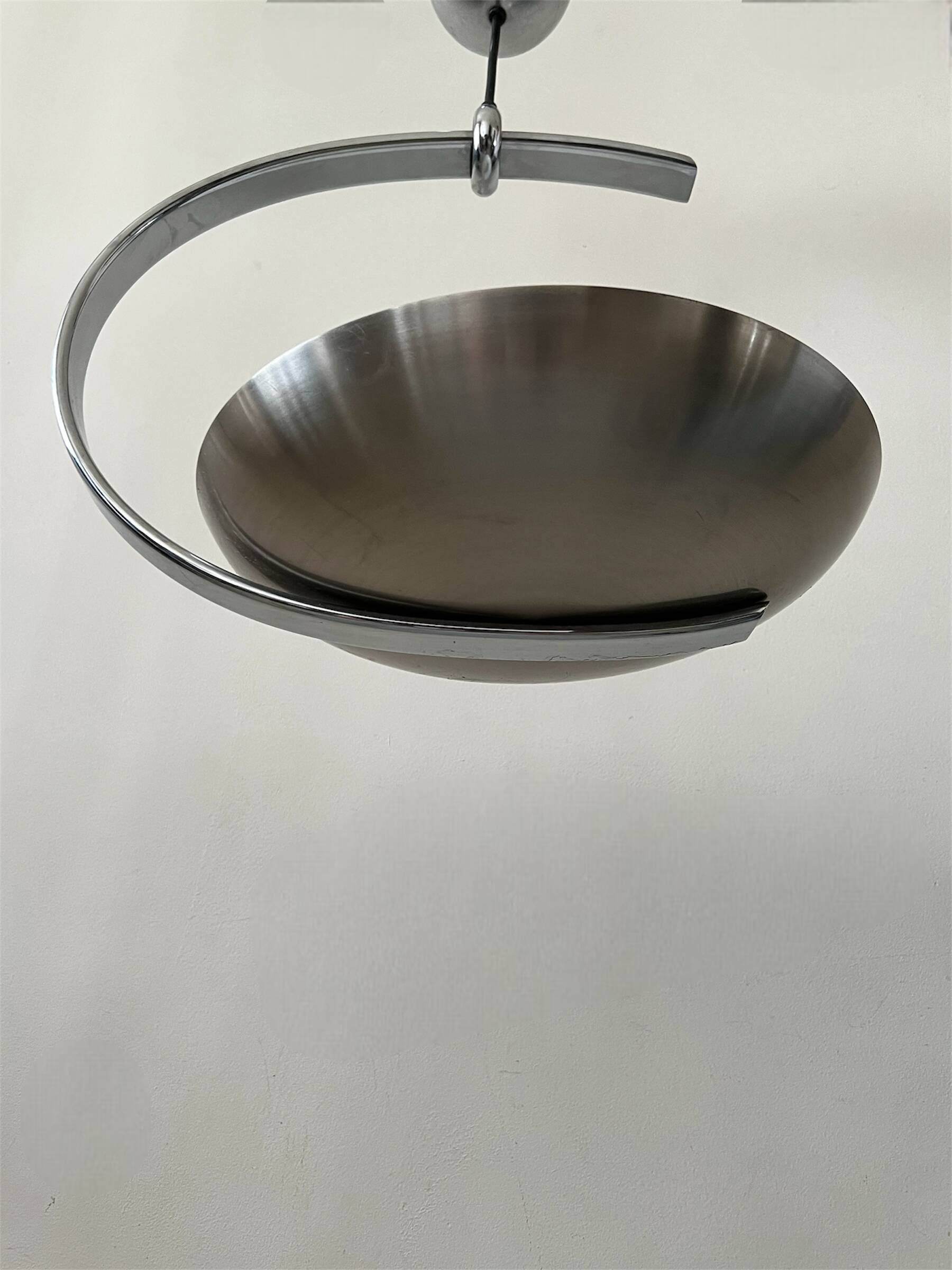 "Les Actuelles" chrome metal arc design pendant light by Lucien Gau, Paris 1960