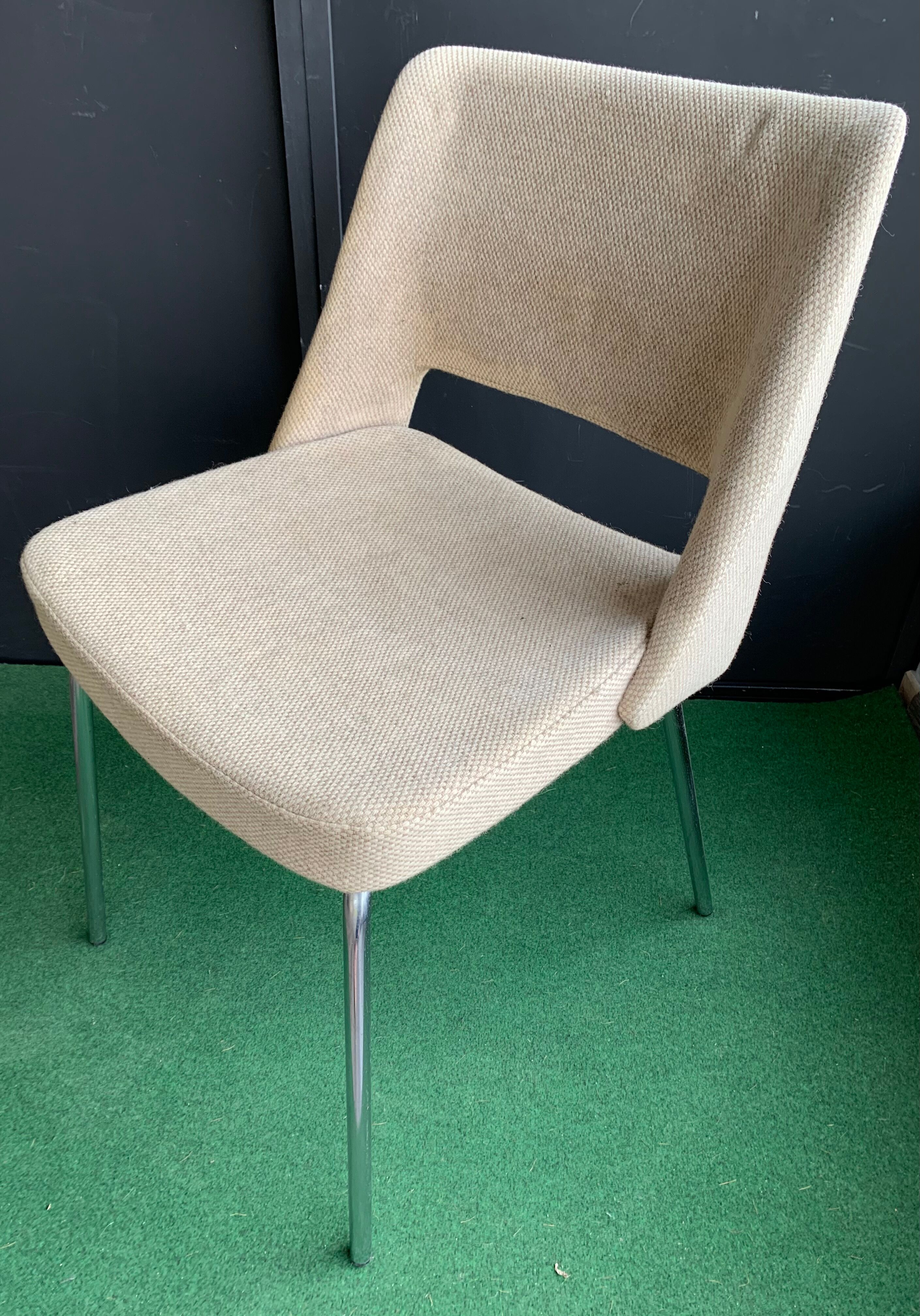 Caviarde armchair hull beige fabric 70s