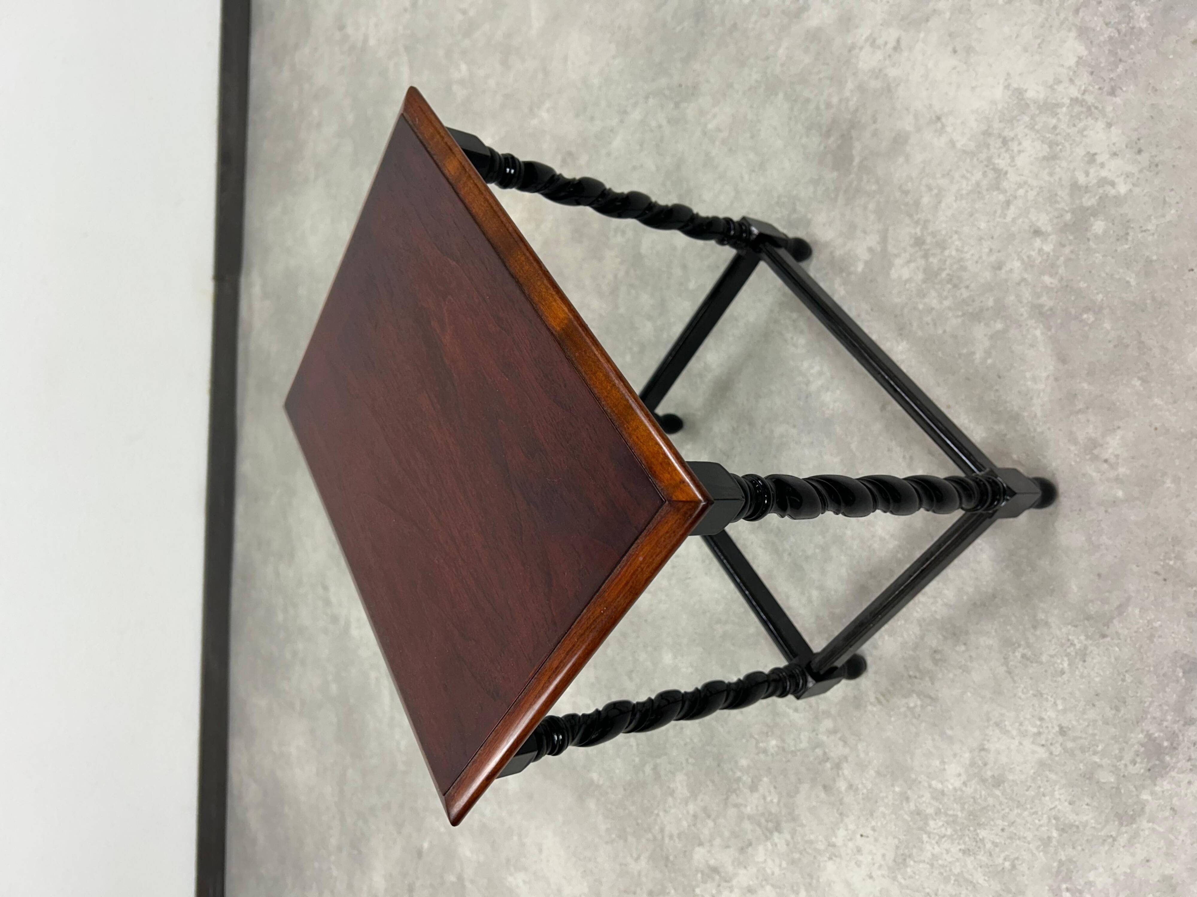 Small display/plant stand