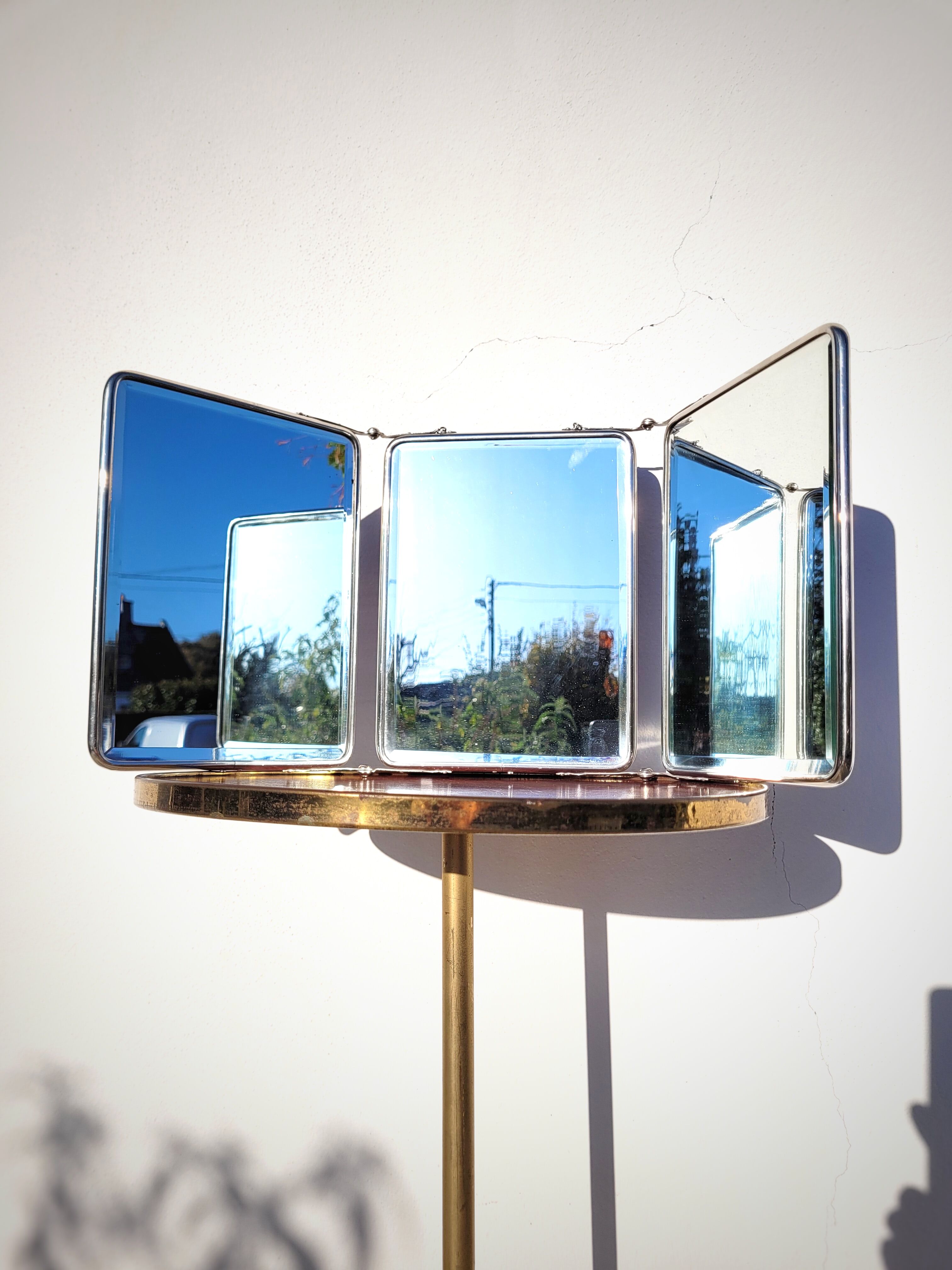 Beveled triptych barber mirror