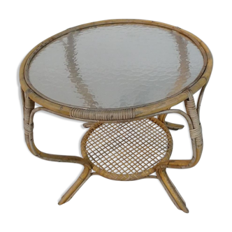 Rattan lounge table