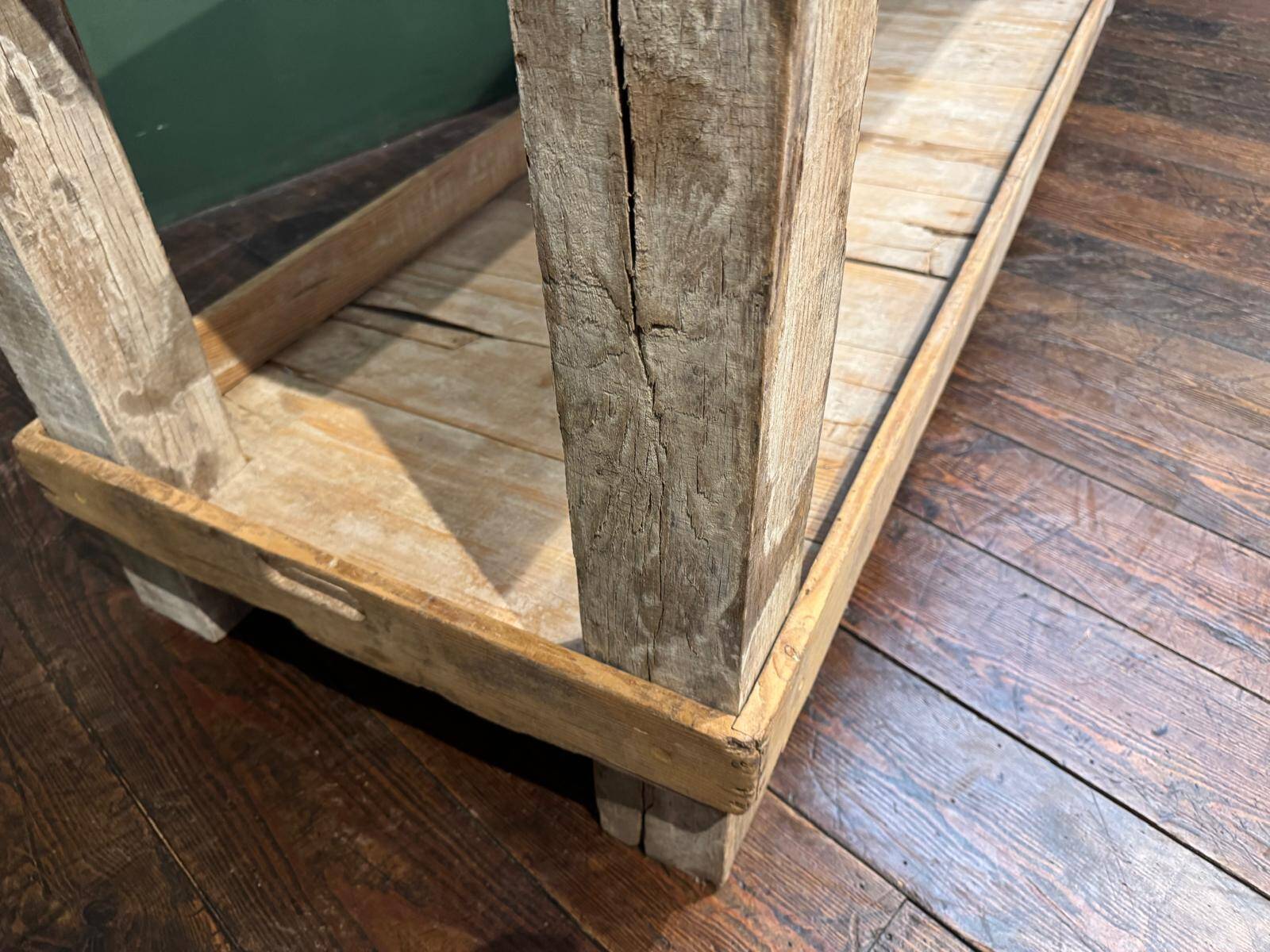 Craft table