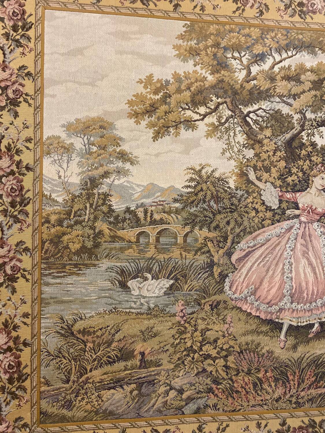 Romantic wall tapestry