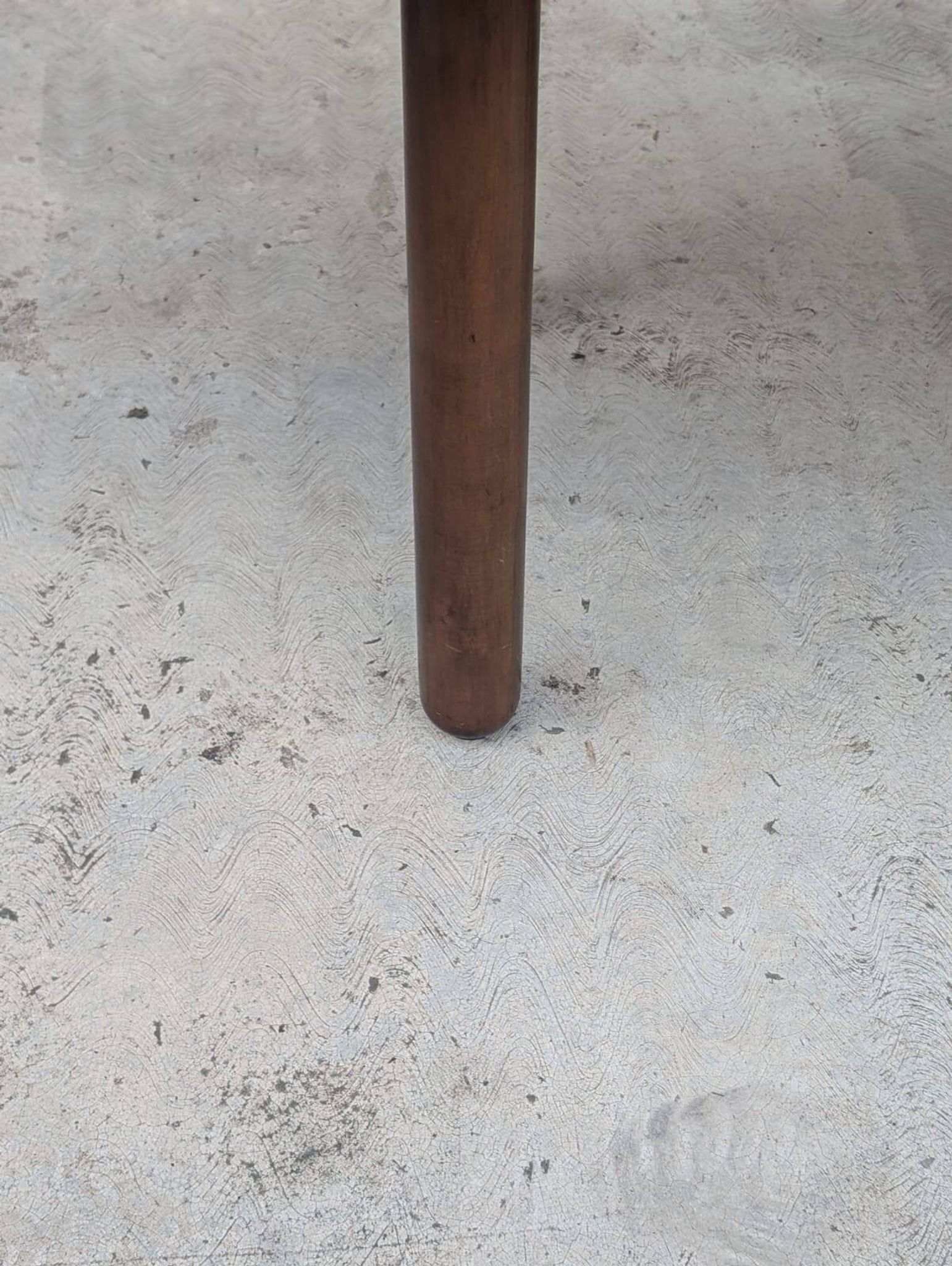 Italian Japandi walnut and ebony Table, 70s