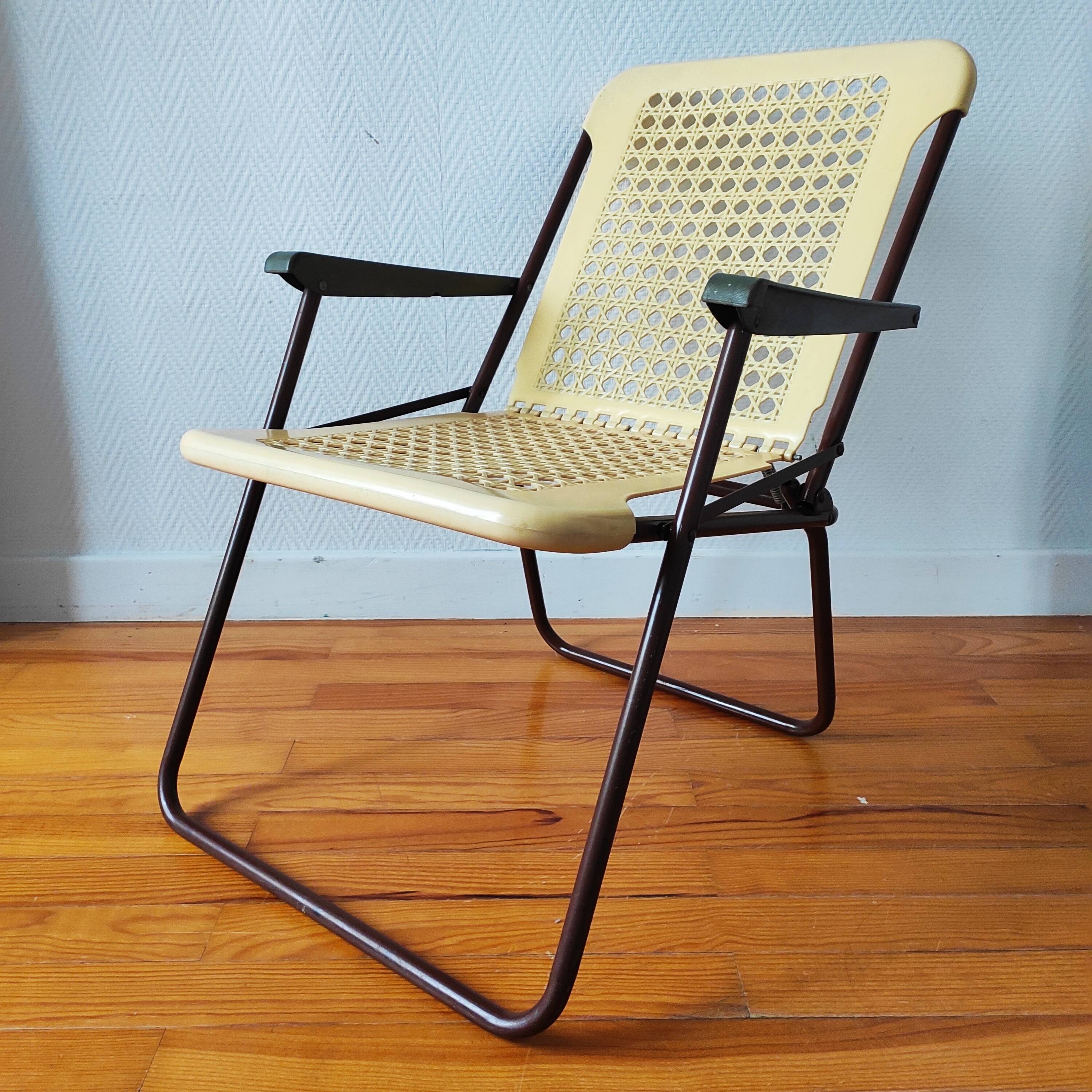 Vintage Italian folding chair 1970