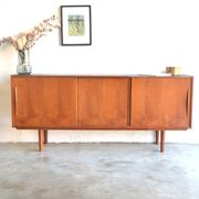 Danish sideboard – sliding doors * 181 cm