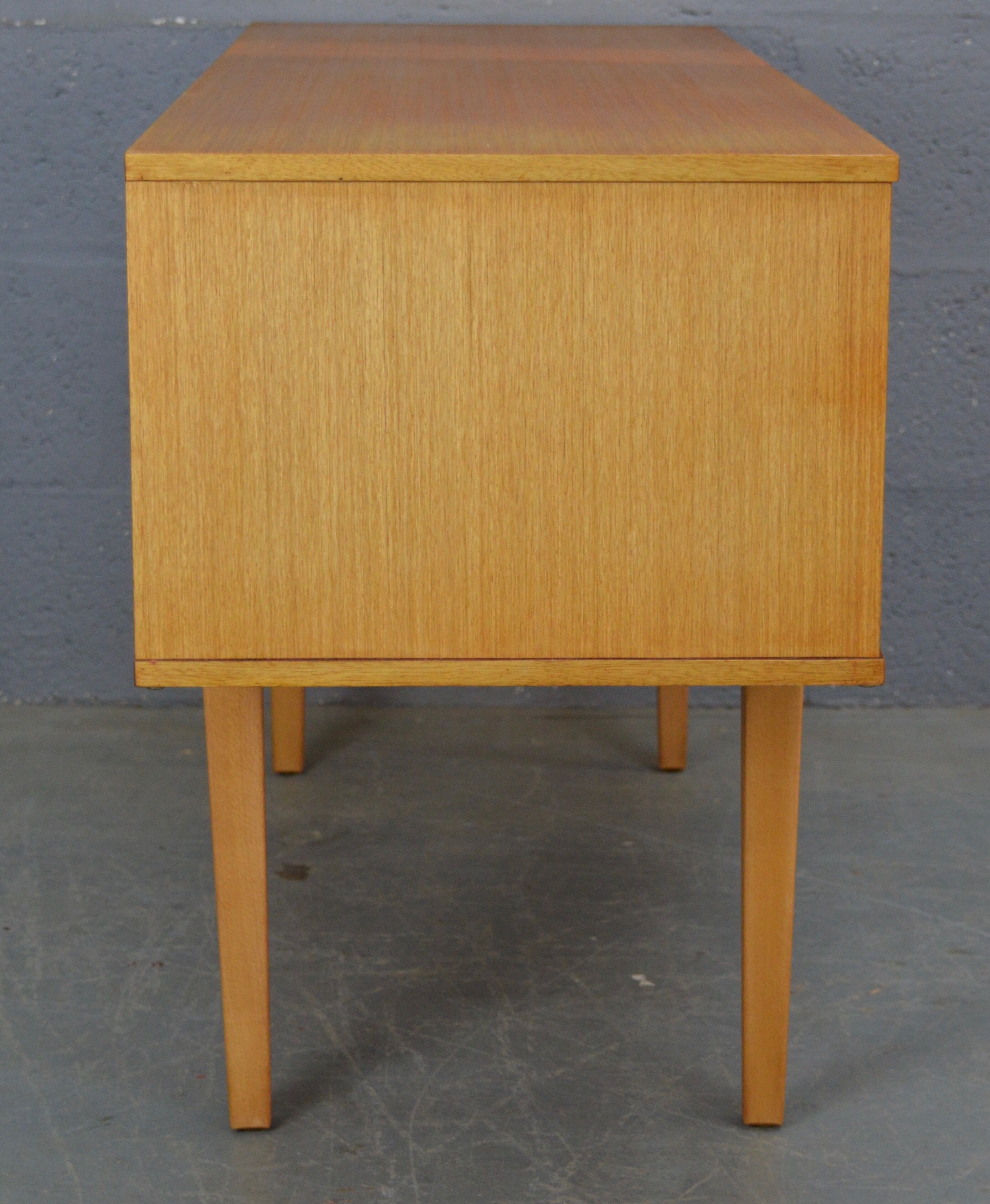 Mid Century Chest Of Drawers By Avalon