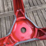 Yasu Sasamoto's wisdom tooth stool for Dulton.