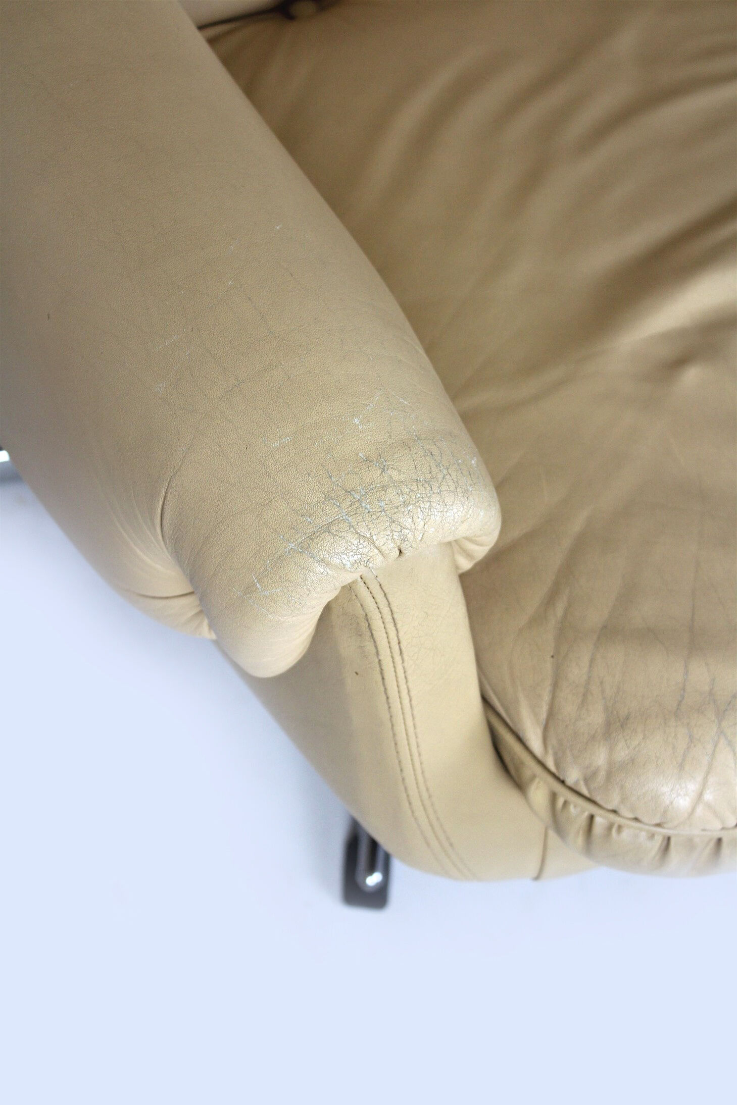 Vintage Finnish Leather Swivel Lounge Chair with Adjustable Recline, 1970s