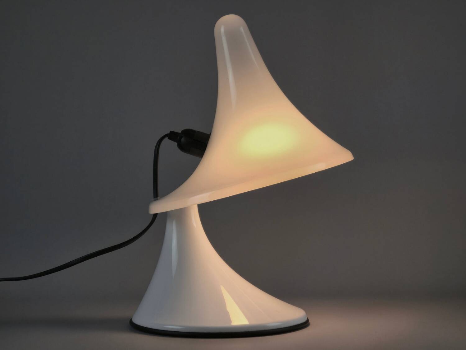 Rare paire de lampes de table Art Plex Venezia 'Karin-M'.