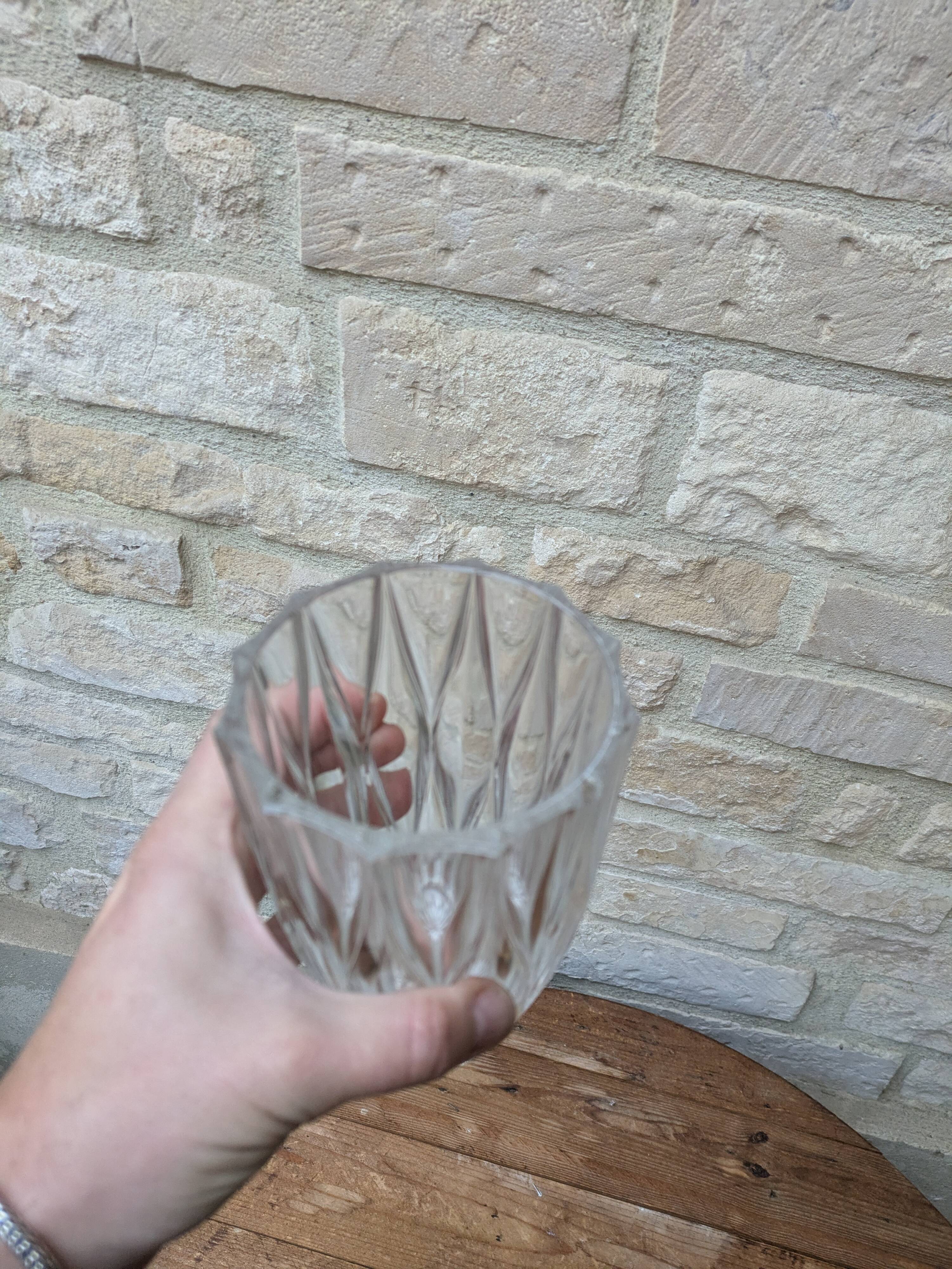 Old chiseled glass vase h16cm